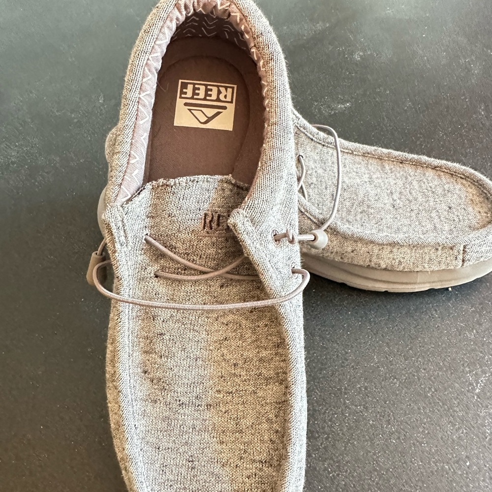 Reef Gray Loafers with Elastic Panels